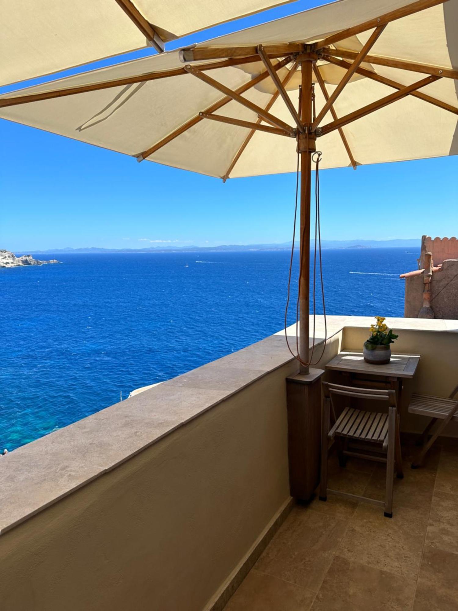 Entre Ciel Et Mer Hotel Bonifacio  Exterior photo